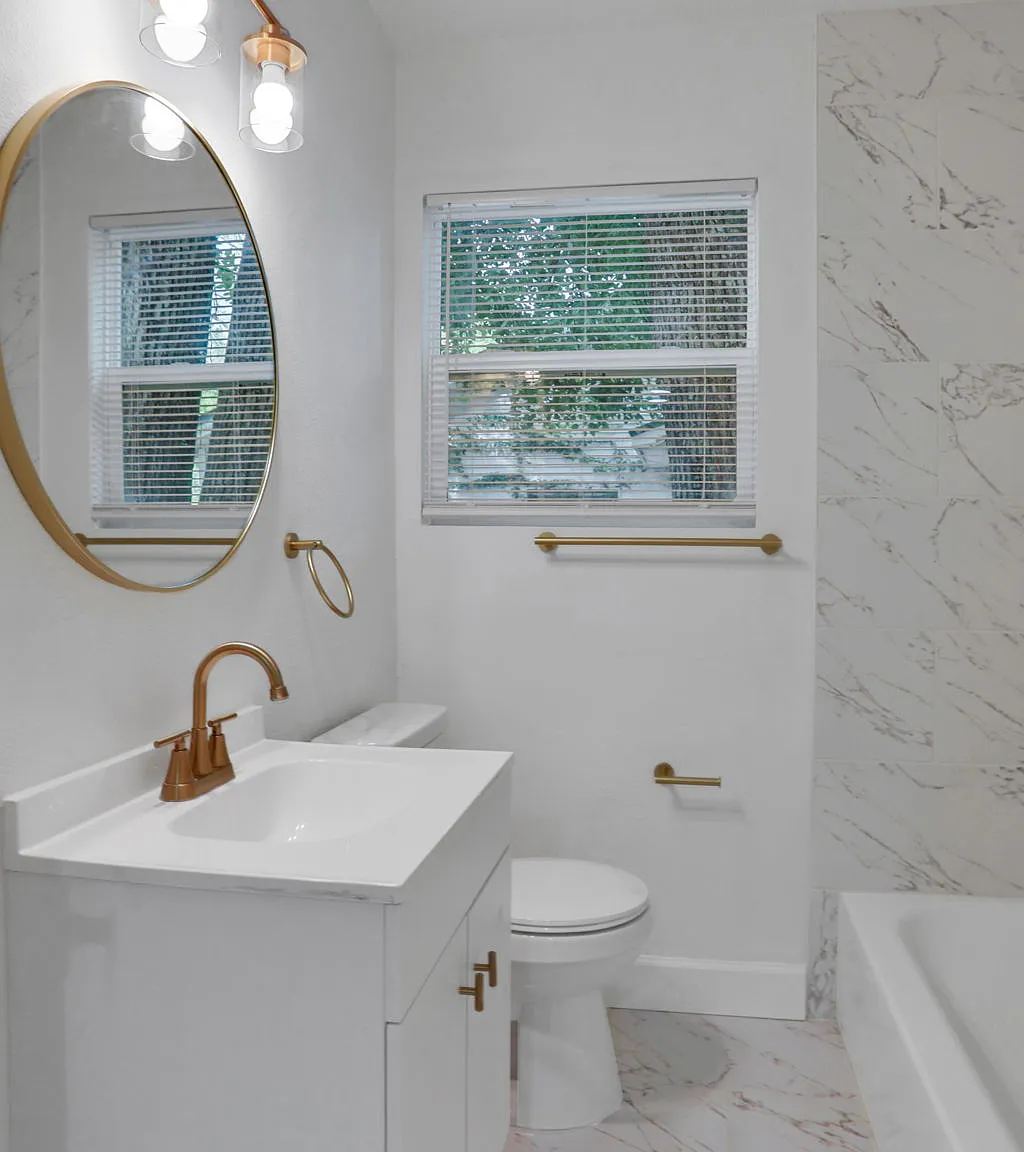 2 bed, 1000 sqft, $1,600 — Photo 3