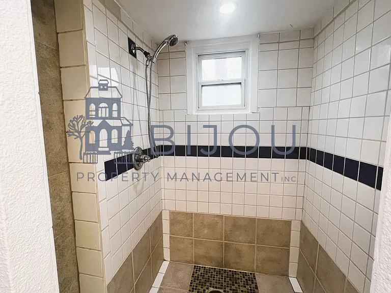 238 N. Prospect St — Photo 9