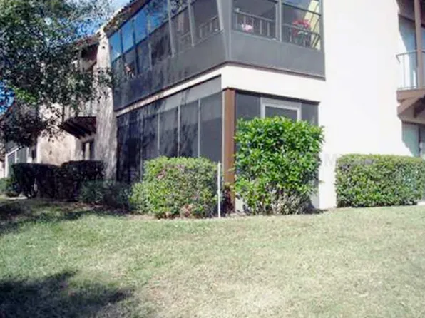 104 La Casa, Lake Wales, FL 33898