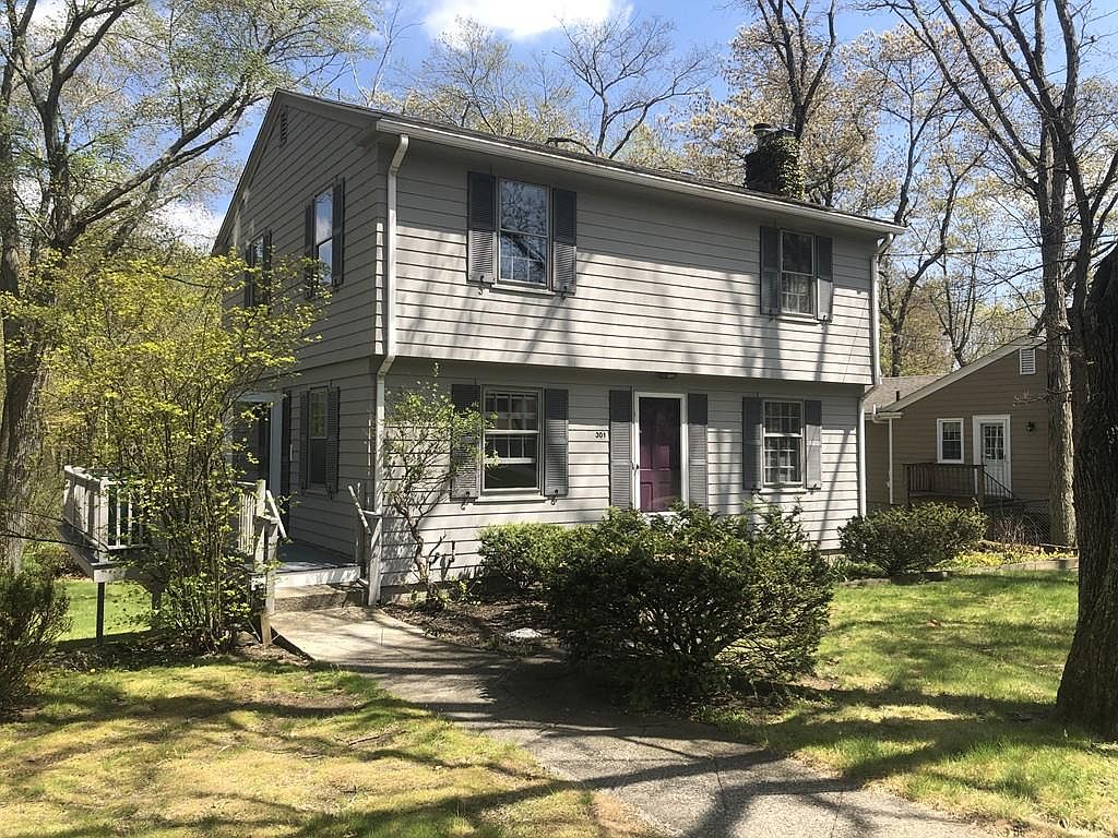301 Clifton St, Attleboro, MA 02703 Zillow