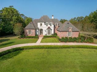 82 Cardinal Ln, Mandeville, LA 70471