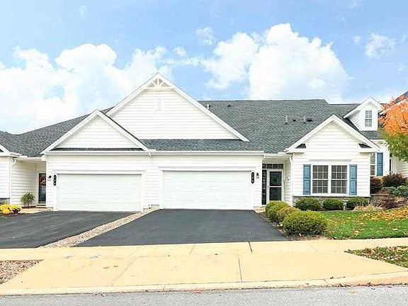 2nd image of 194 Beacon Cir