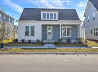 601 Blueway Ave, Summerville, SC 29486