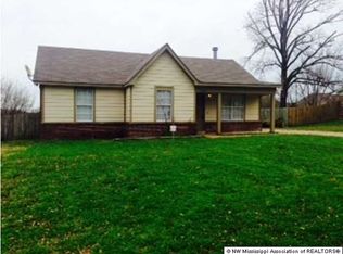 7430 Northbrook Dr, Horn Lake, MS 38637