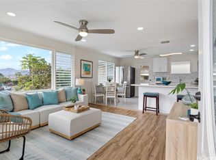 1593 Makamua St, Pearl City, HI 96782