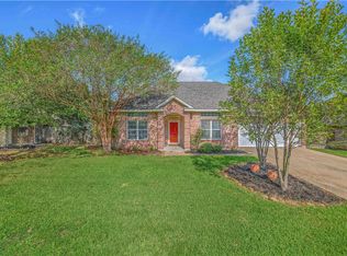 305 Stone Chase Ct, College Station, TX 77845
