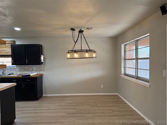 5th image of 2606 Daniel Blvd