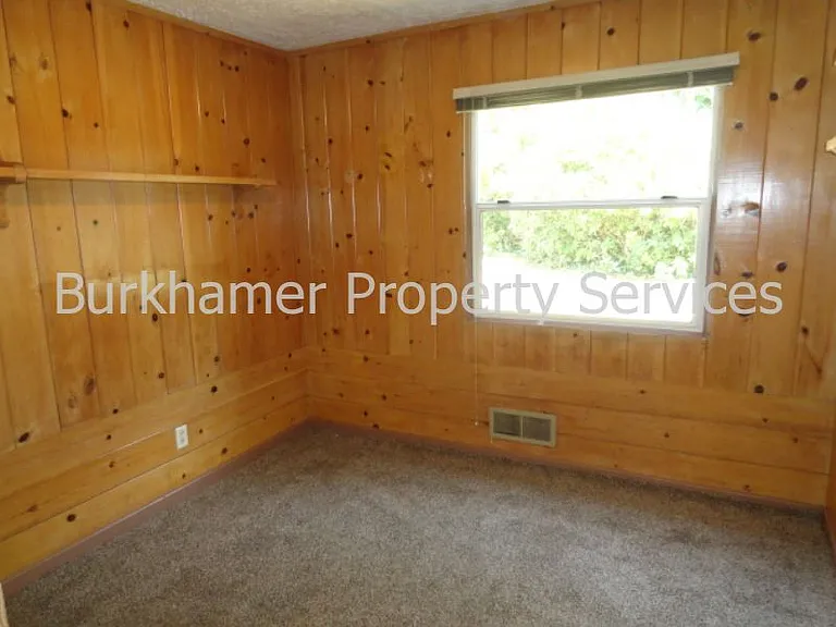 6700 Olympic Hwy #A — Photo 12