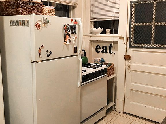 2nd image of 632 W Arlington Pl #2GH