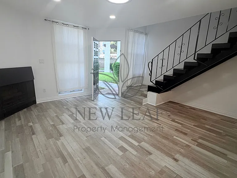 1412 Everton Pl — Photo 14
