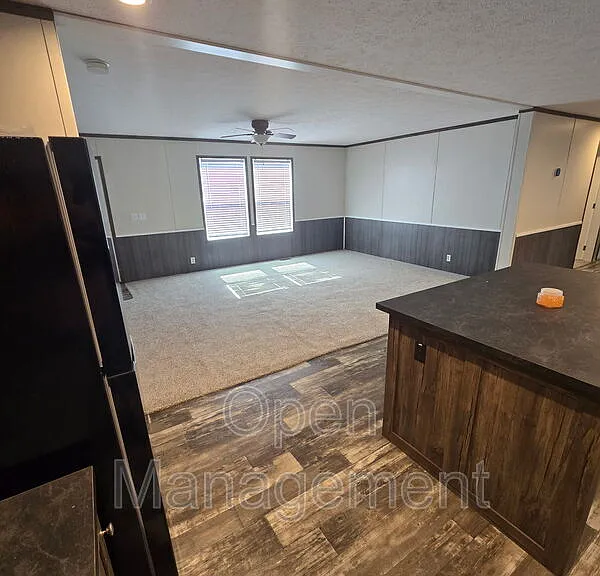511 E 1st St #70 — Photo 15