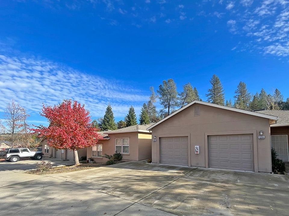 1st image of 626-620 Pearl Pl