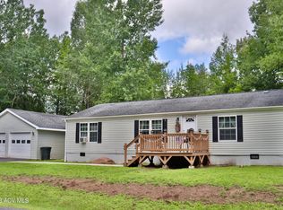 10 Foxfire Dr, Plattsburgh, NY 12901