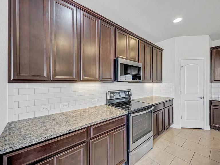 3618 Kennedy Grace Ln — Photo 31