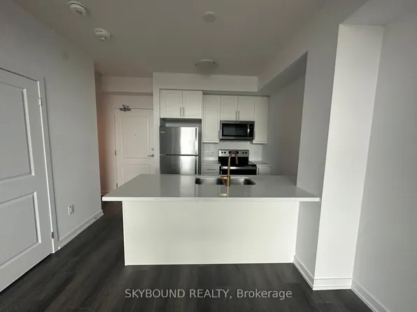 470 Dundas St E #212, Hamilton, ON L8B 2A6