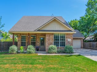 403 Summer Tree Ln, Springtown, TX 76082