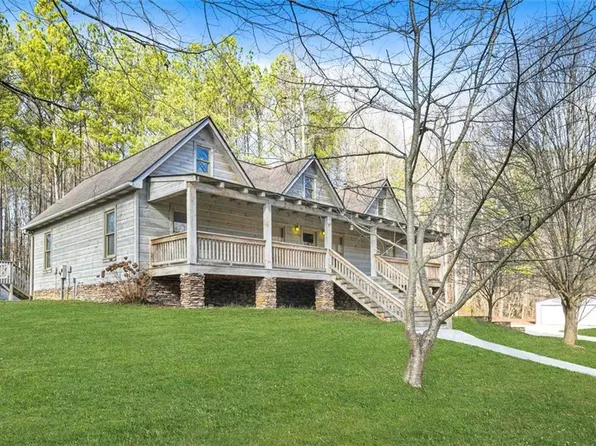542 Schoolhouse Rd, Rockmart, GA 30153