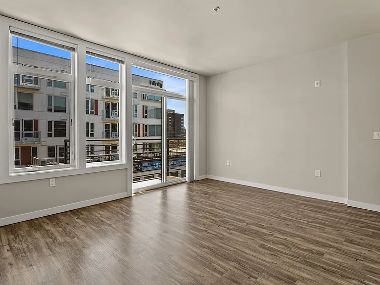 Evolve Apartments — Photo 41