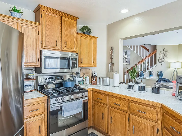 16230 Trailwinds Dr — Photo 9