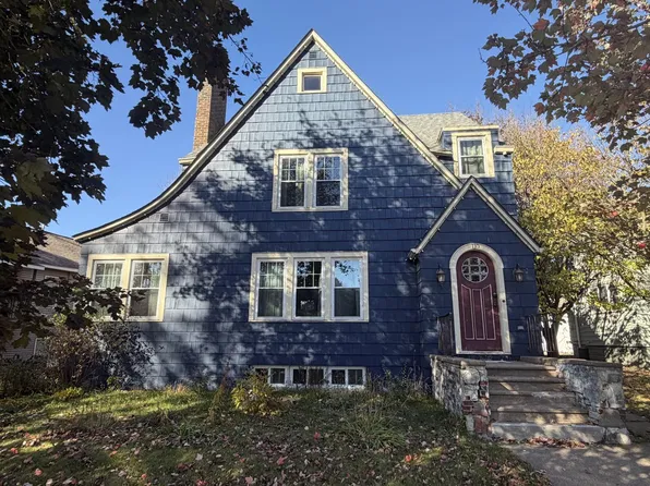 110 Pine St, Glenwood City, WI 54013