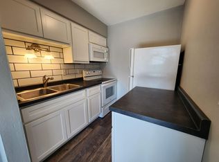 2727 Hampton Ave #204, Saint Louis, MO 63139