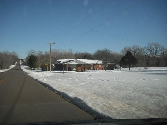 2nd image of 4204 Pleasant Valley