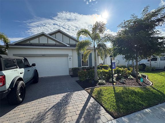 2nd image of 16819 Canopy Garden Dr