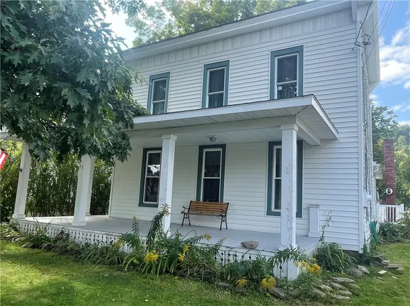 33 Bridge St, Sidney, NY 13838