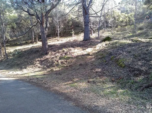 10479 Boren Bega Dr, Kelseyville, CA 95451
