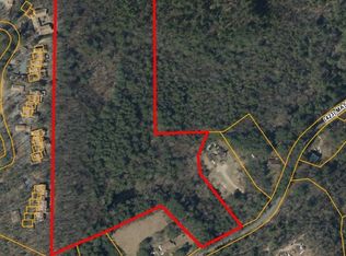 30 Mashapaug Rd, Sturbridge, MA 01566