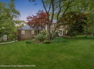 1 Longview Ct, Leonardo, NJ 07737