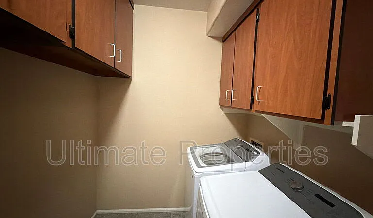 4245 E Folgers Rd — Photo 9