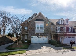 11822 Elizabeth Madison Ct, Charlotte, NC 28277