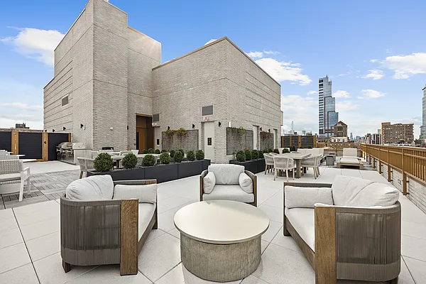 Rented by Corcoran | media 7