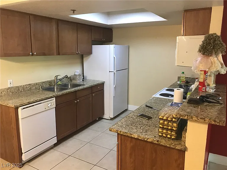 4200 S Valley View Blvd #2001 — Photo 30
