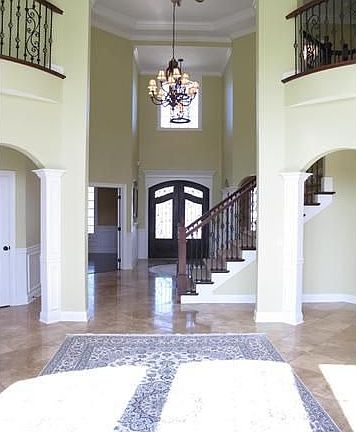 Great Room: View looking thru the GR toward the 2-story Entry. 
