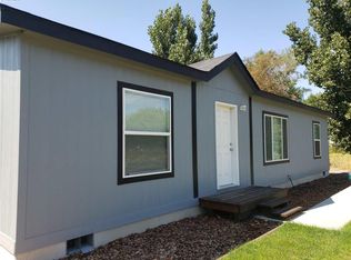 205 S 2nd St, Benton City, WA 99320