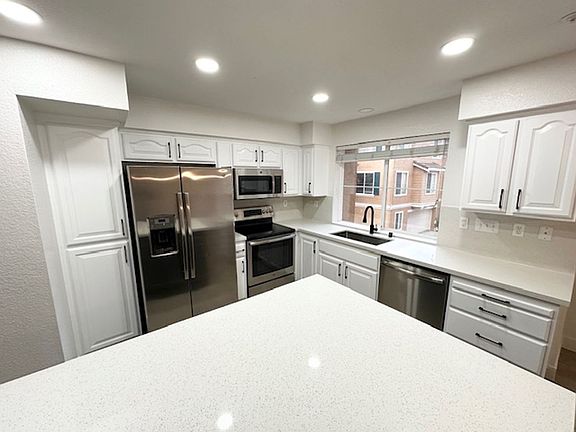 5th image of 4833 Fawn Way #104