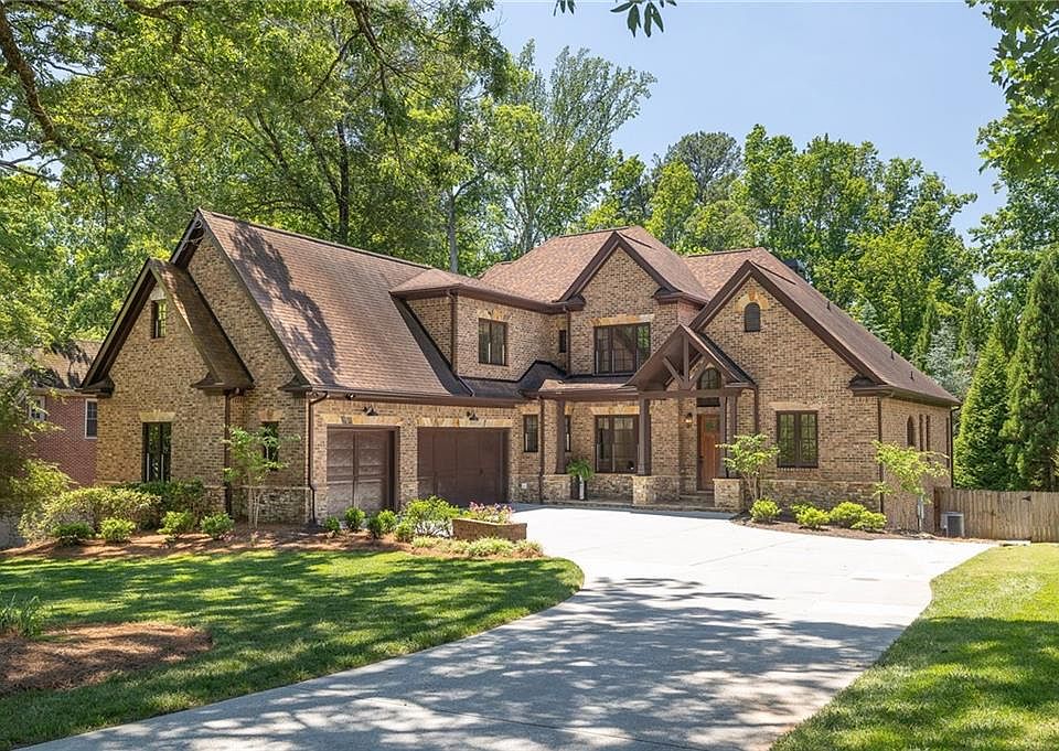 1st image of 1380 Oak Grove Dr