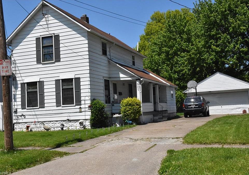 1st image of 907 E 34th St
