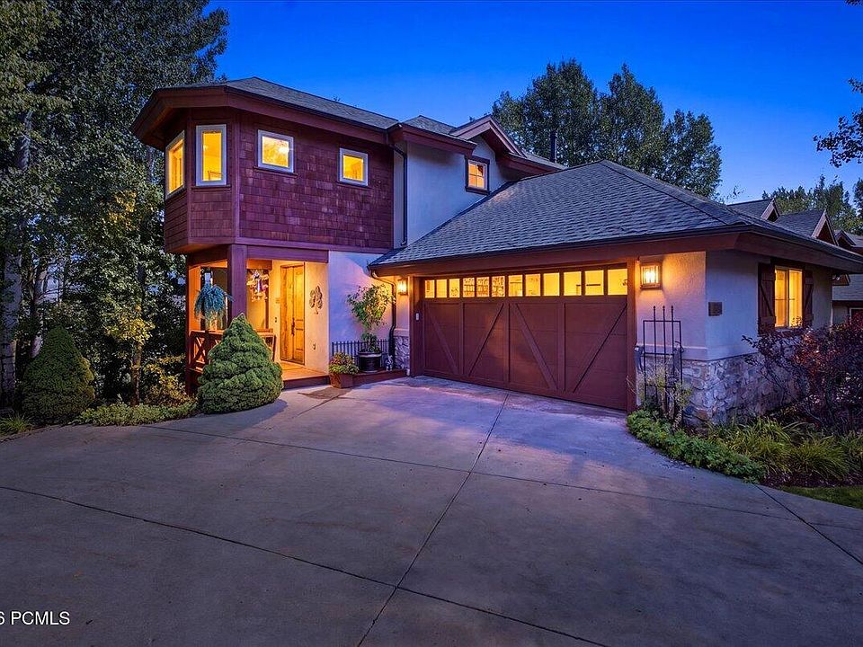 1st image of 1082 N Turnberry Ct
