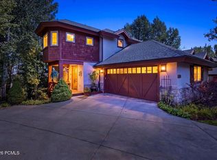 1082 N Turnberry Ct, Midway, UT 84049
