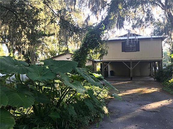 2nd image of 11117 Casa Loma Dr