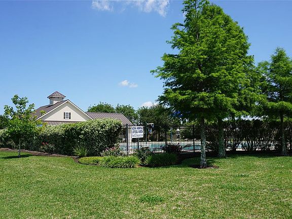 4th image of 2897 Flower Creek Ln