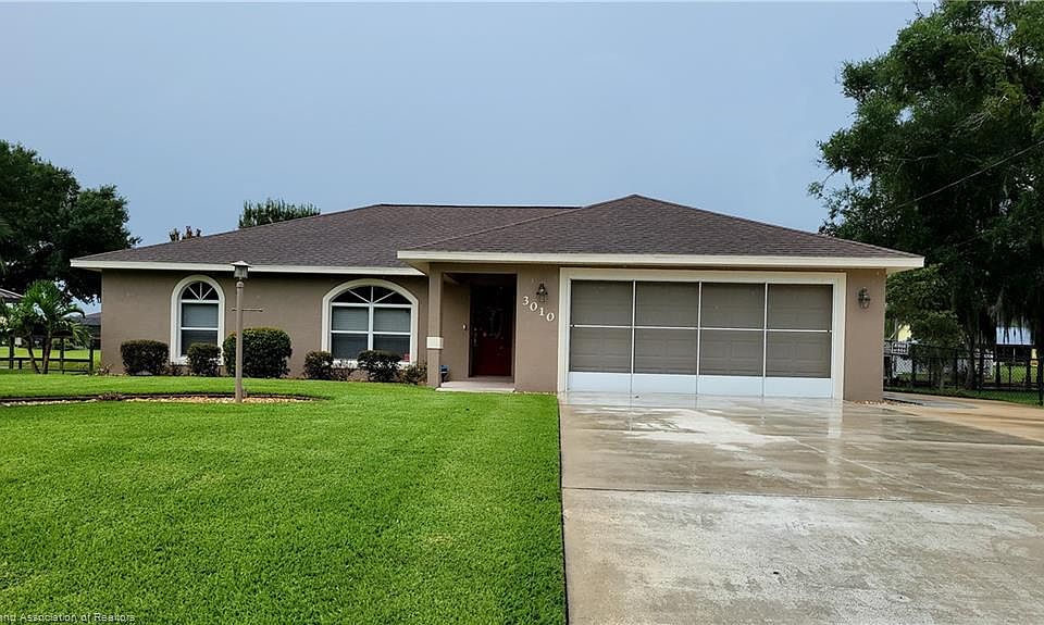 1st image of 3010 Jacaranda Ave
