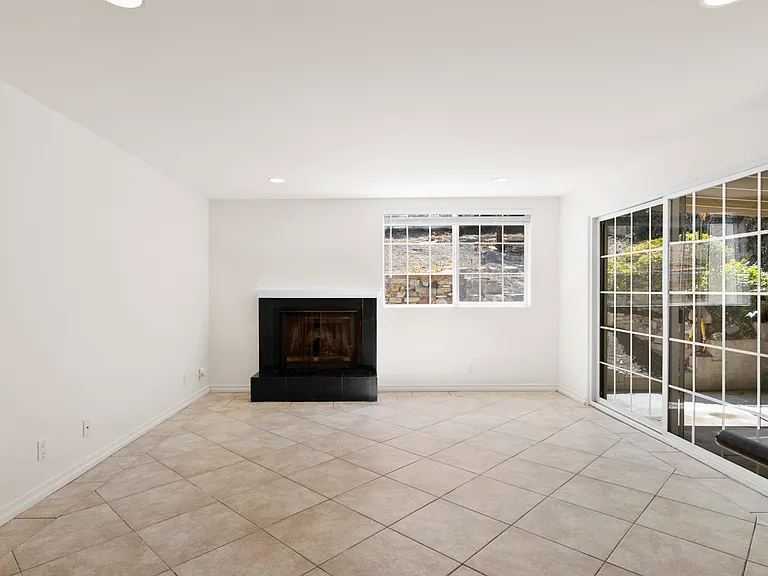 22364 Cass Ave — Photo 9