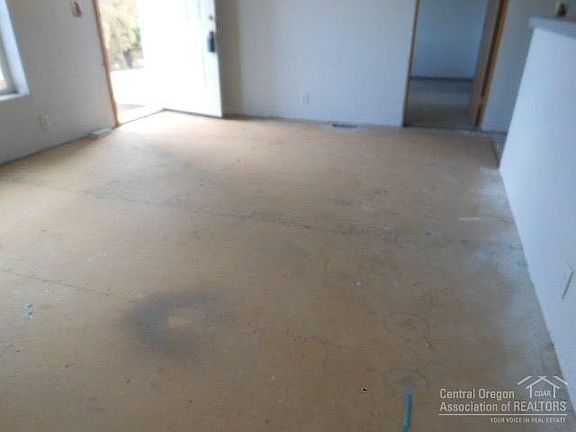 2nd image of 6192 SE Beretta Way