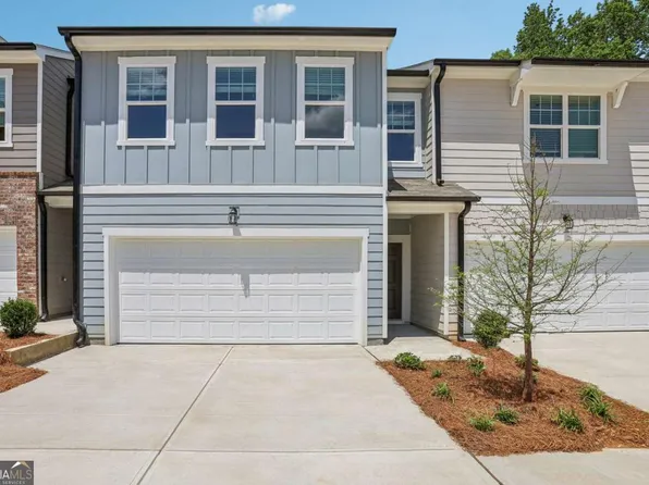 3030 Osier Cir, Douglasville, GA 30135