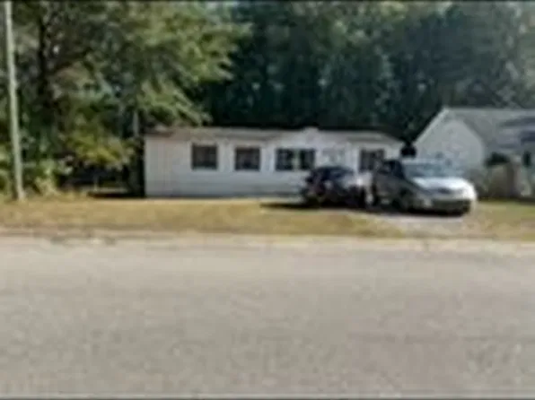 203 Heron Dr, Columbia, SC 29203