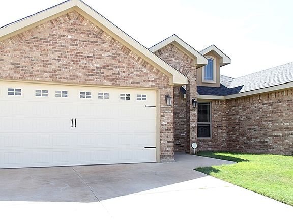 2nd image of 6111 Crystal Sky Ln